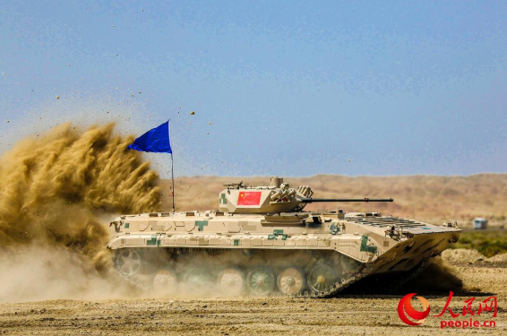 環(huán)球網(wǎng):又是第一！“蘇沃洛夫突擊”接力賽中國隊摘冠